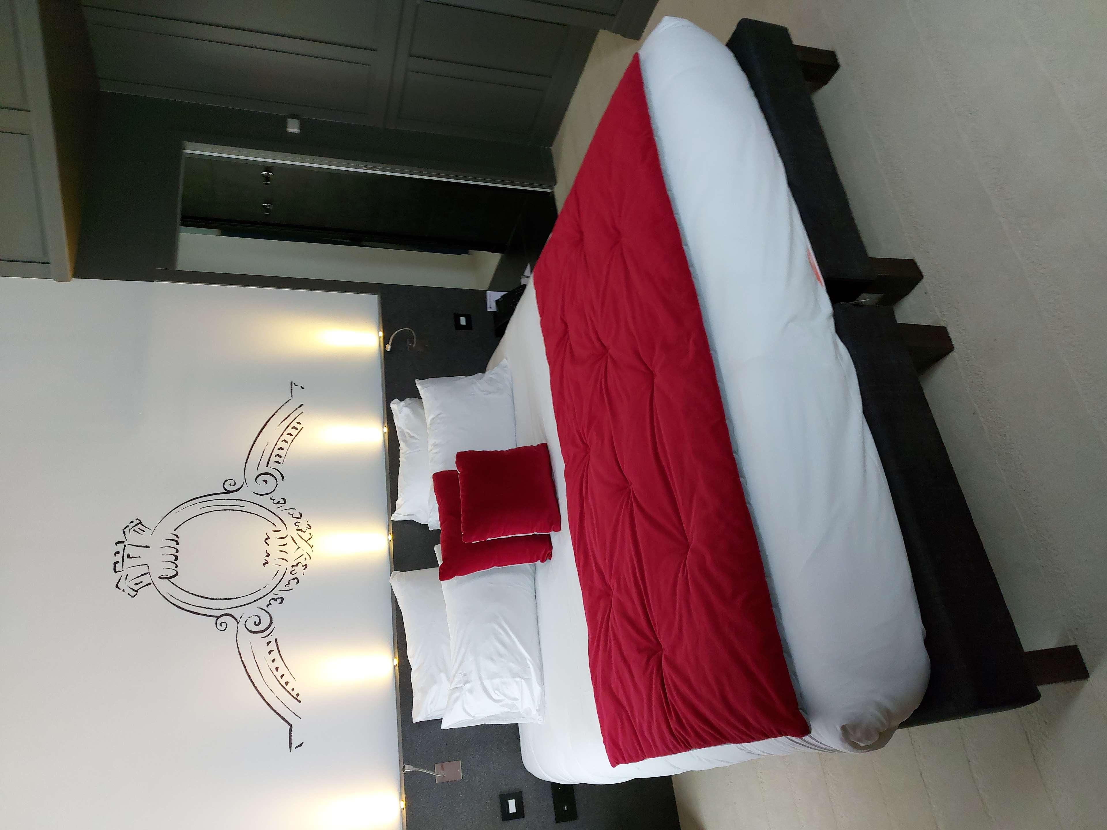 Best Western Premier Hotel De La Cite Royale Loches Esterno foto